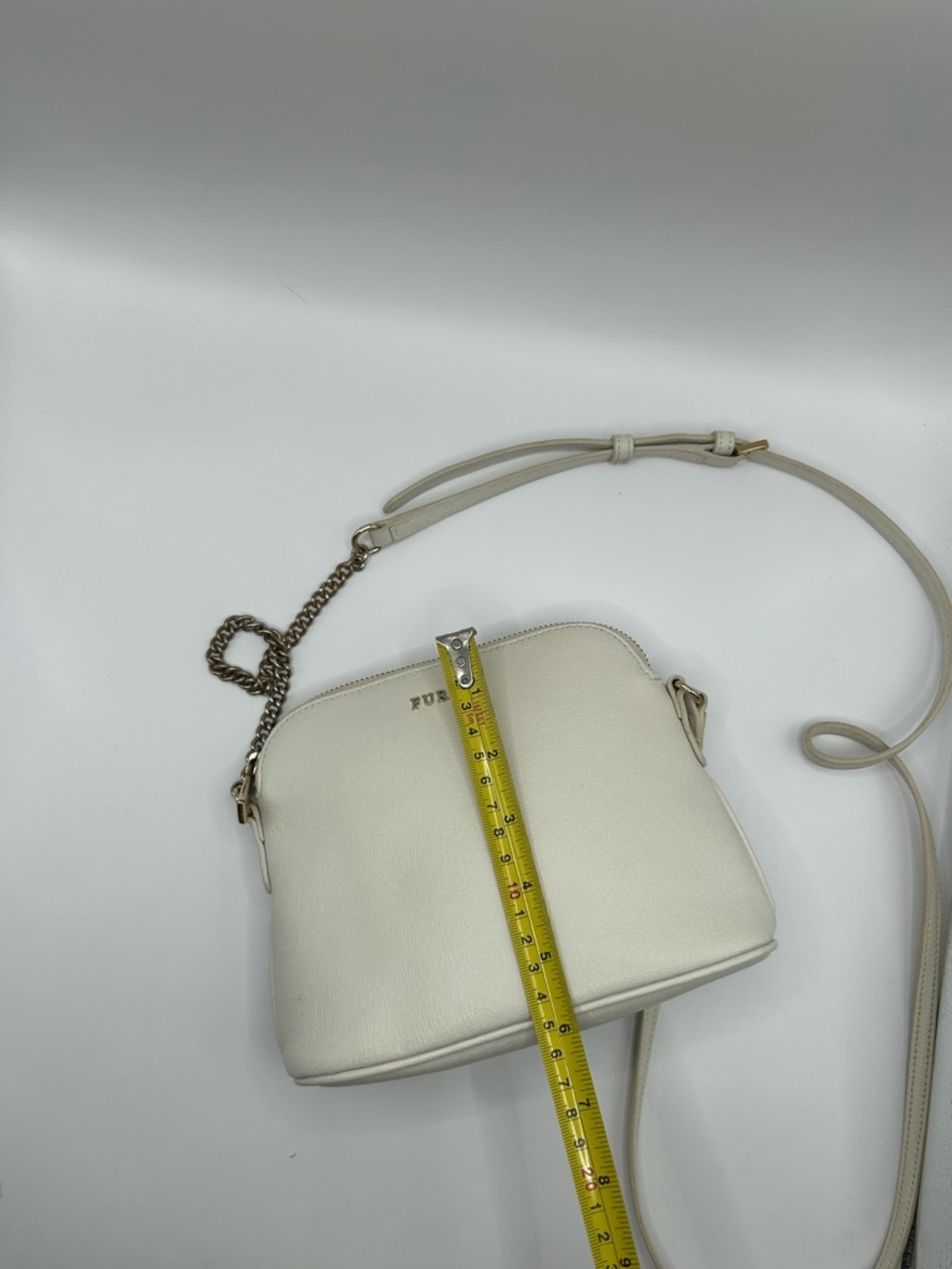 Furla Ivory Leather Crossbody Bag with Gold Hardware - Picture 5 of 8
